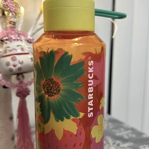 Starbucks multi colored strawberry floral 24oz water bottle